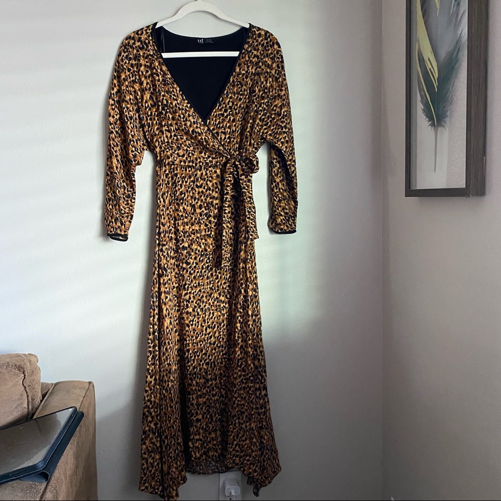 ZARA trf collection leopard midi wrap dress